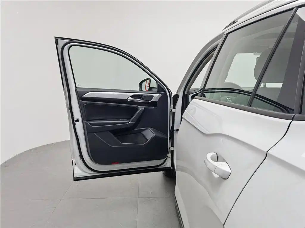 Volkswagen Tayron 2019 330TSI Luxury V