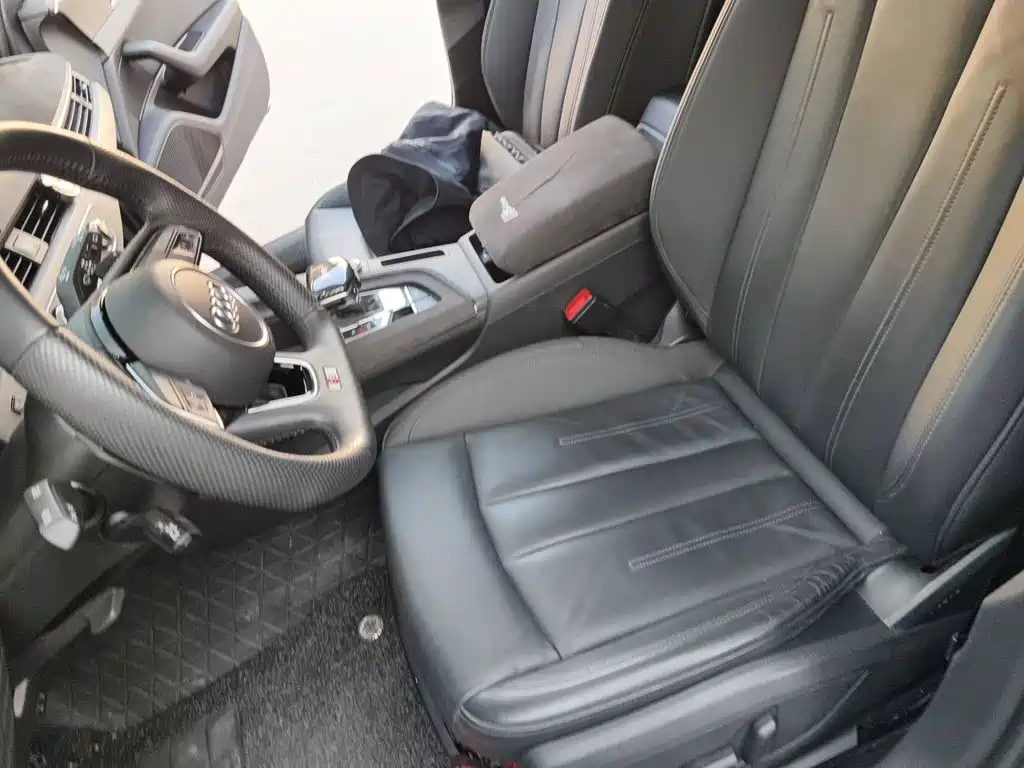 Audi A4 (Import) — миниатюра 11