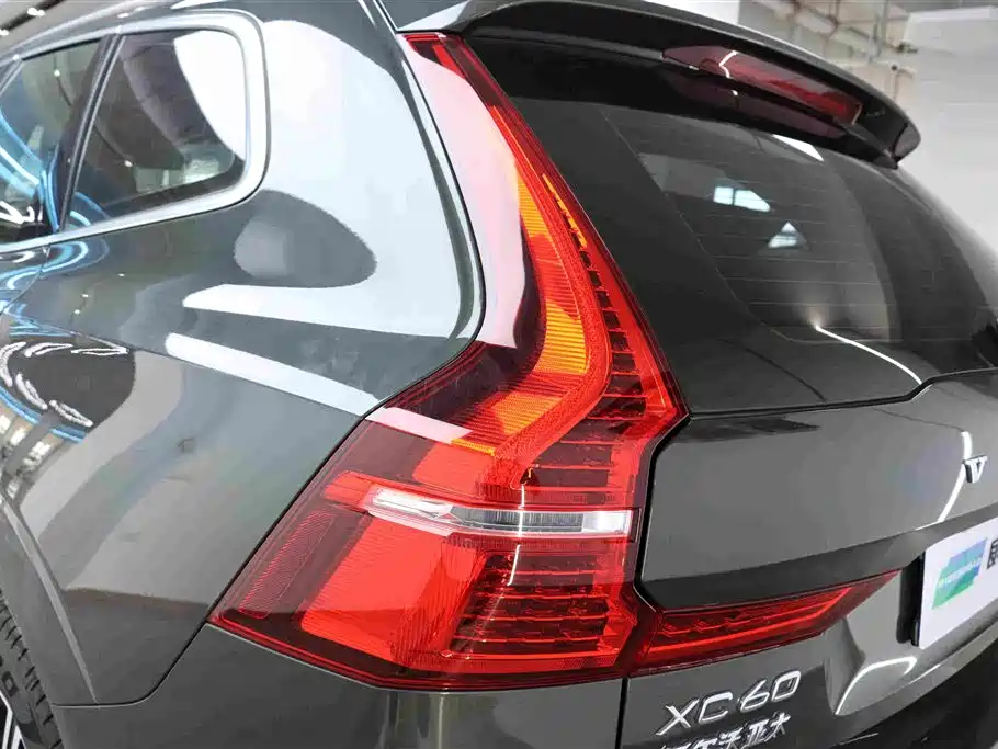 Volvo XC60 — миниатюра 28