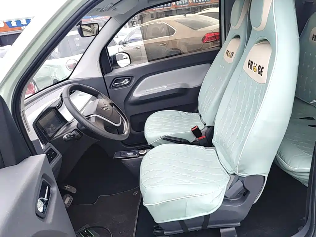 Wuling MINIEV — миниатюра 15