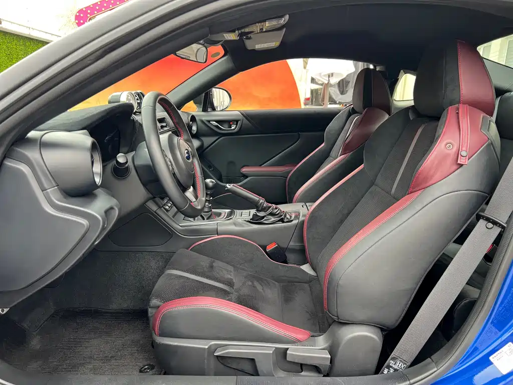 Subaru BRZ — миниатюра 10