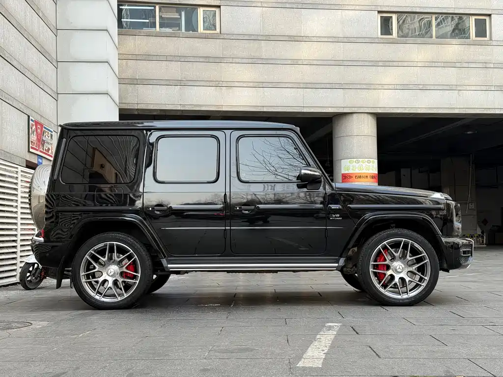 MERCEDES-BENZ G CLASS AMG
