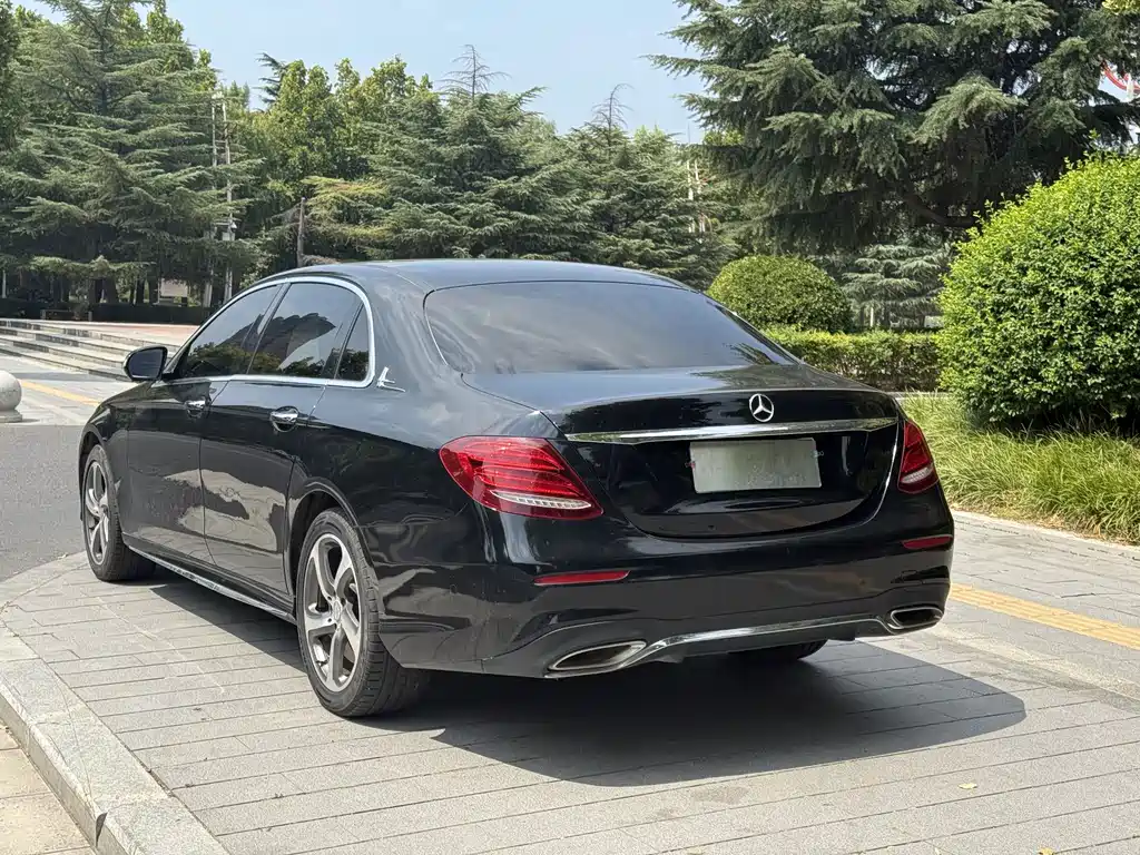 Mercedes-Benz E-Class E 2017 E 200 L 4MATIC