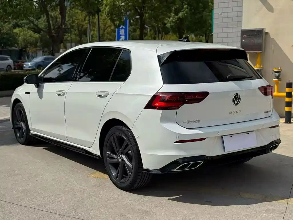 Volkswagen Golf — миниатюра 4