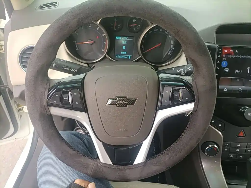 Chevrolet Cruze — миниатюра 11