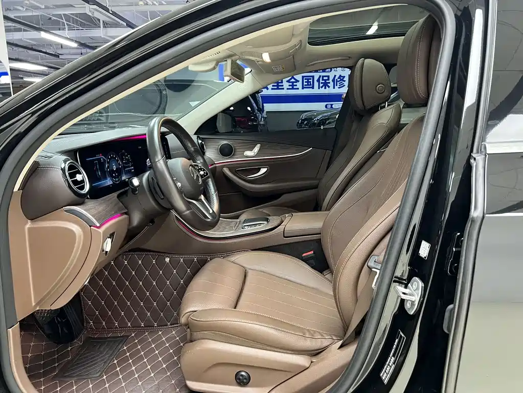 Mercedes-Benz E-Class — миниатюра 12