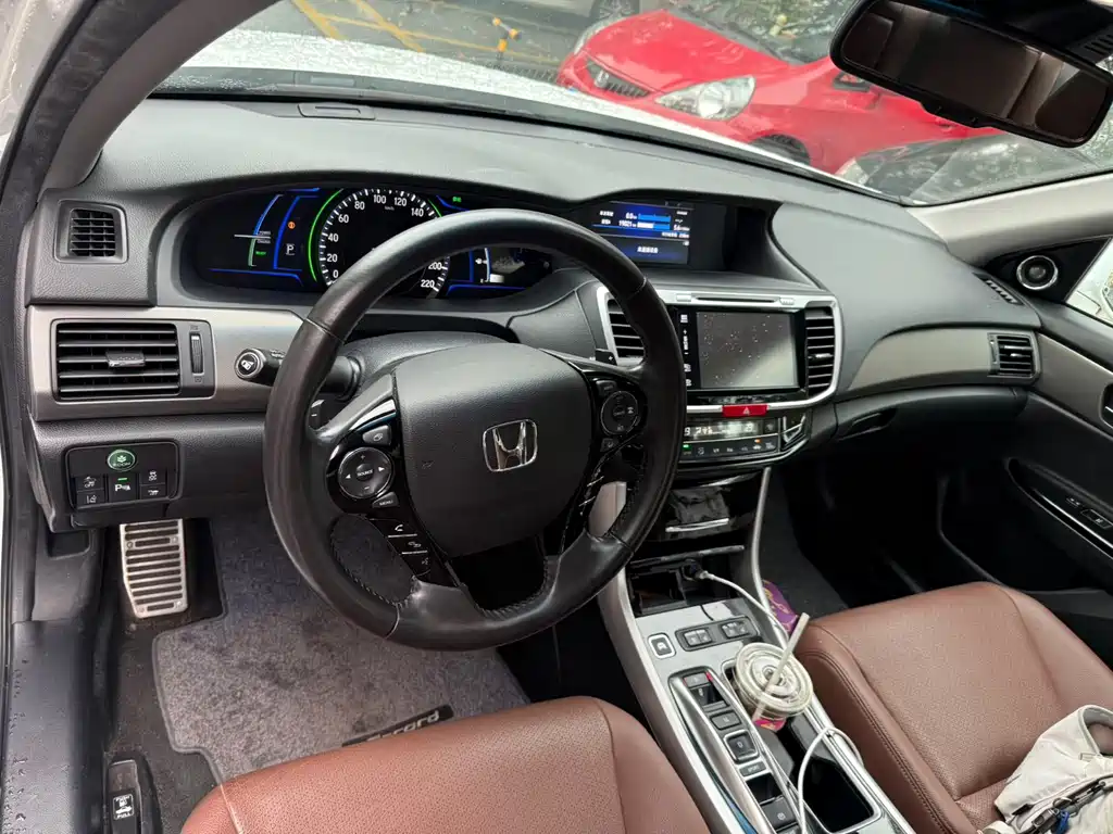 Honda Accord 2016 2.0L