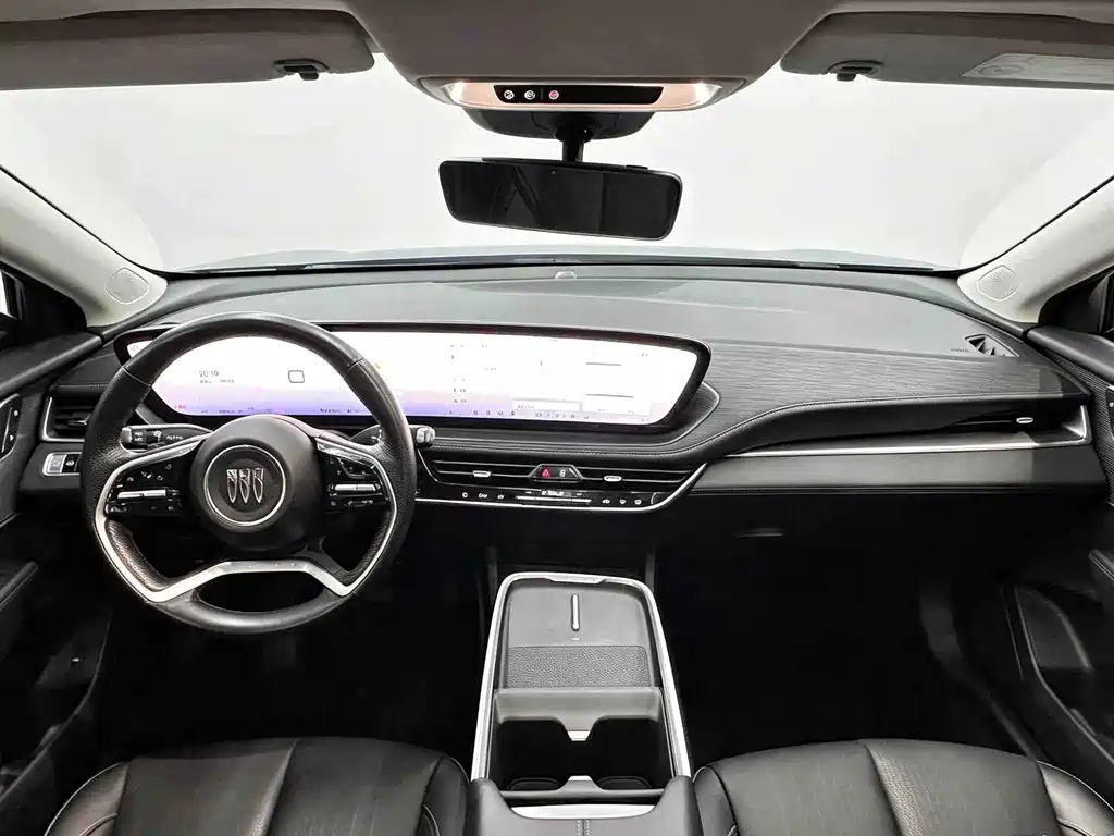 Buick LaCrosse — миниатюра 11