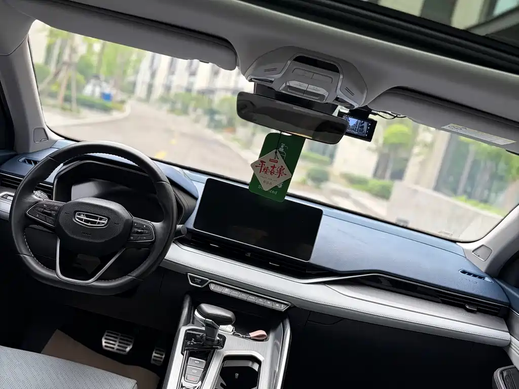 Geely Preface 2021 2.0TD Luxury