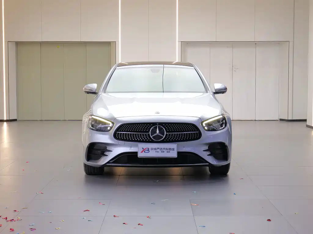 Mercedes-Benz E-Class — миниатюра 2