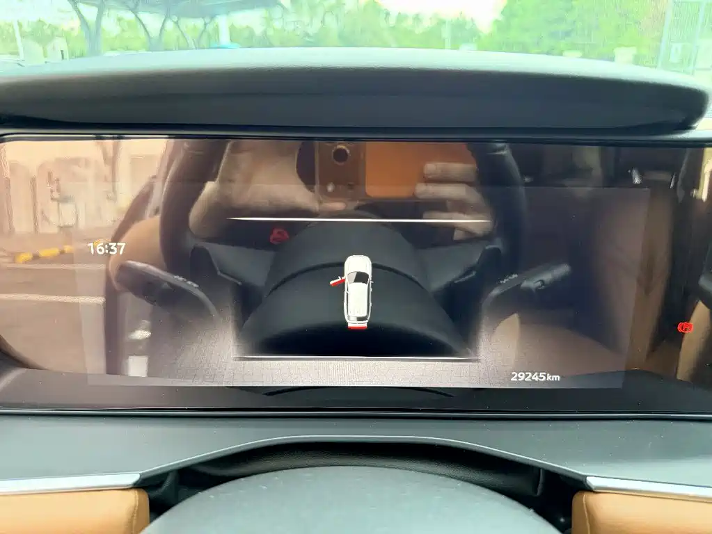 Nissan Teramont — миниатюра 6
