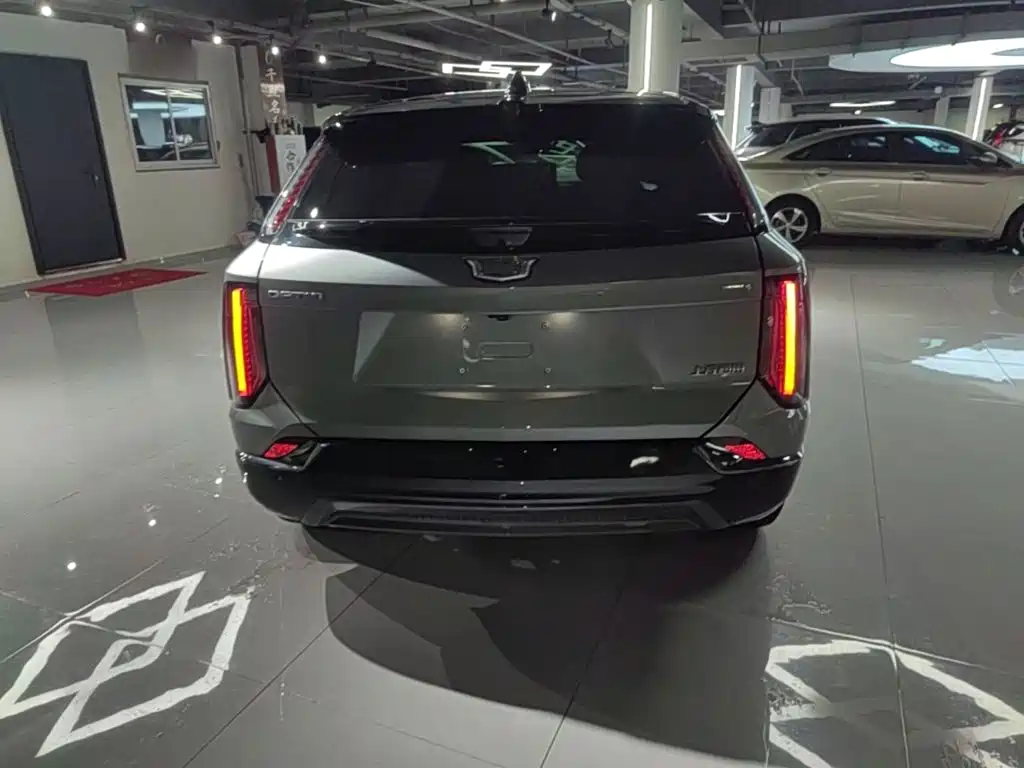 Cadillac IQ — миниатюра 6