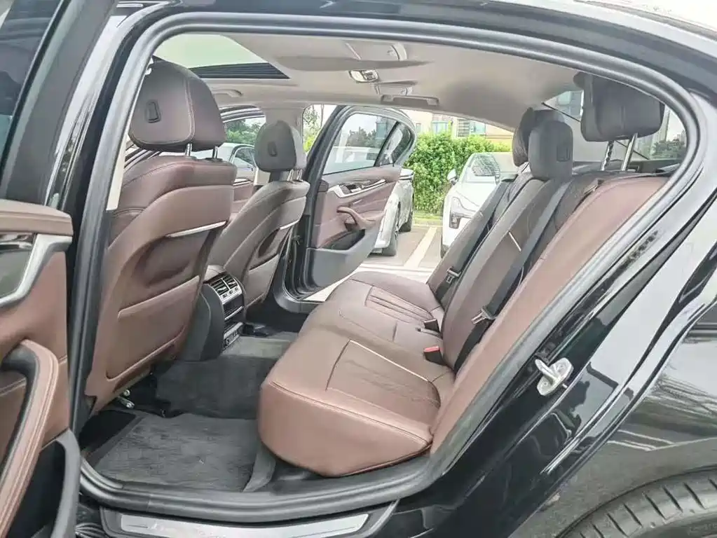 BMW 5 Series 5 2022 525Li Luxury