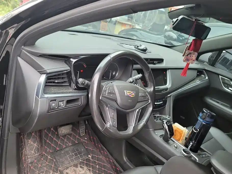 Cadillac XT5 — миниатюра 12