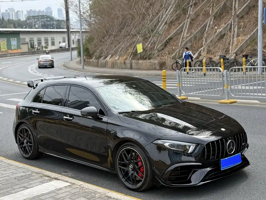 MERCEDES-BENZ A CLASS AMG