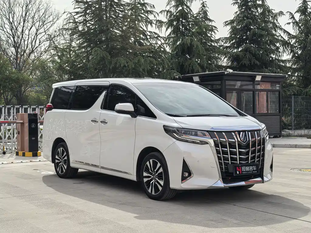 Toyota Alphard 2018 3.5L Luxury