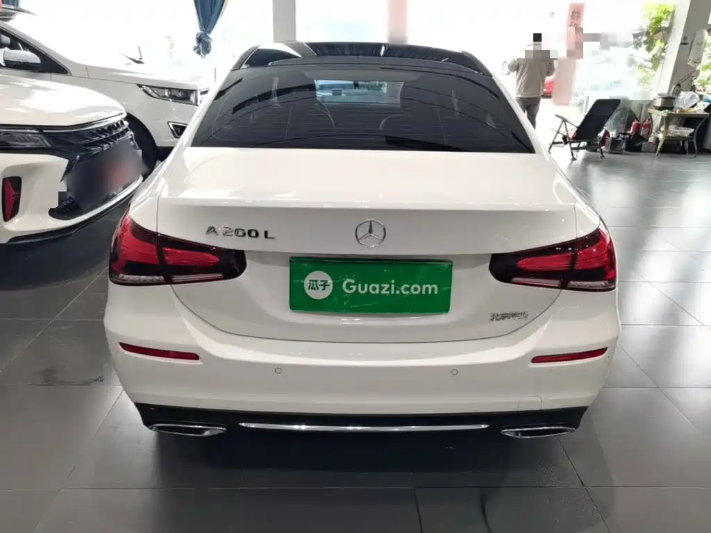 Mercedes-Benz A-Class — миниатюра 6