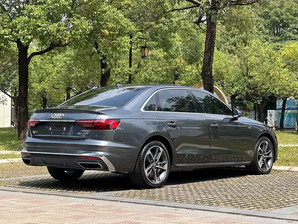 Audi A4L — миниатюра 29