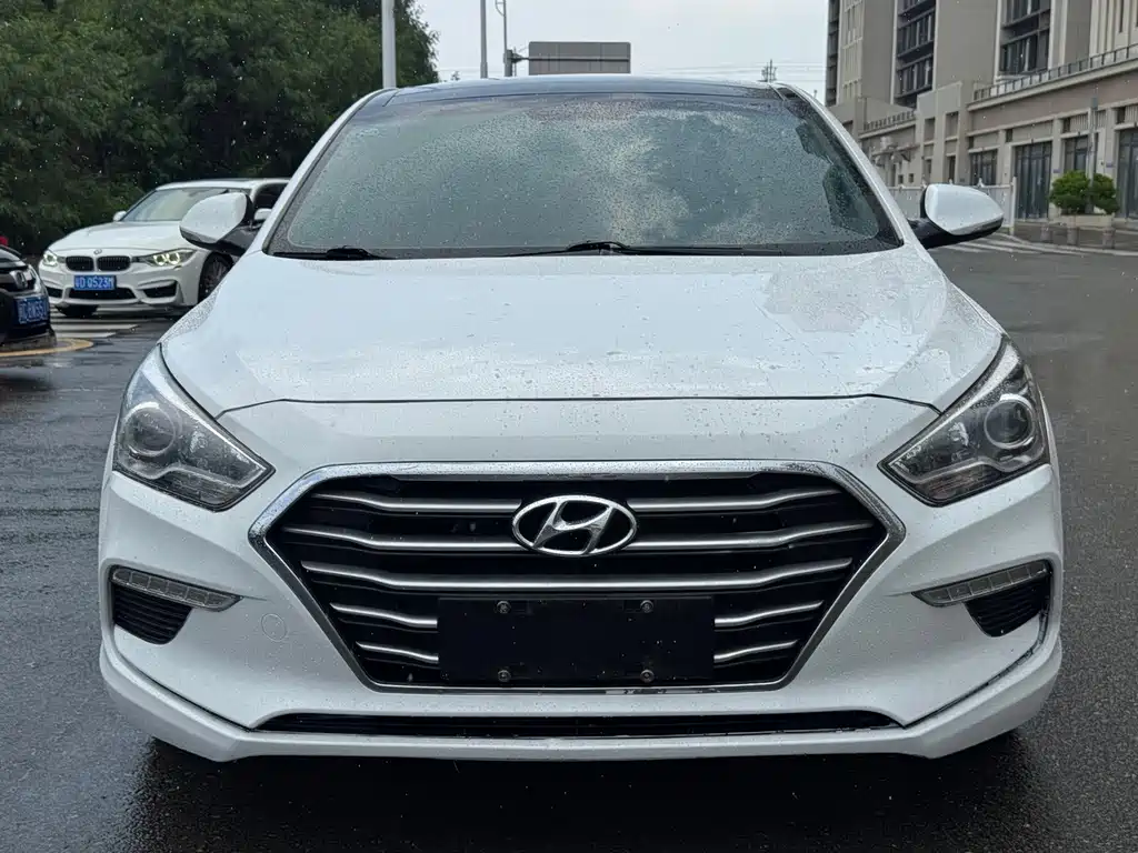 Hyundai Mistra — миниатюра 2