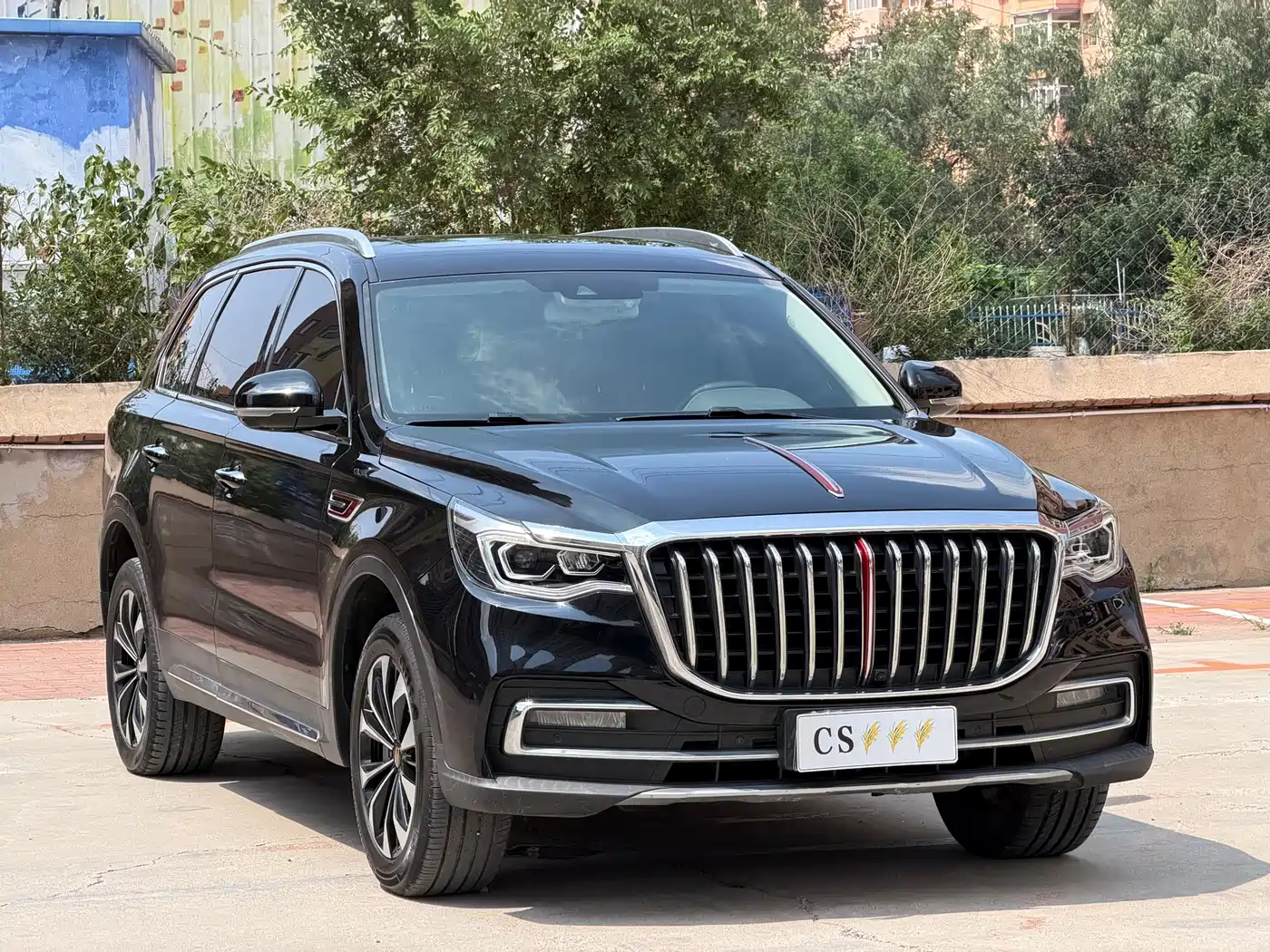 Hongqi HS7