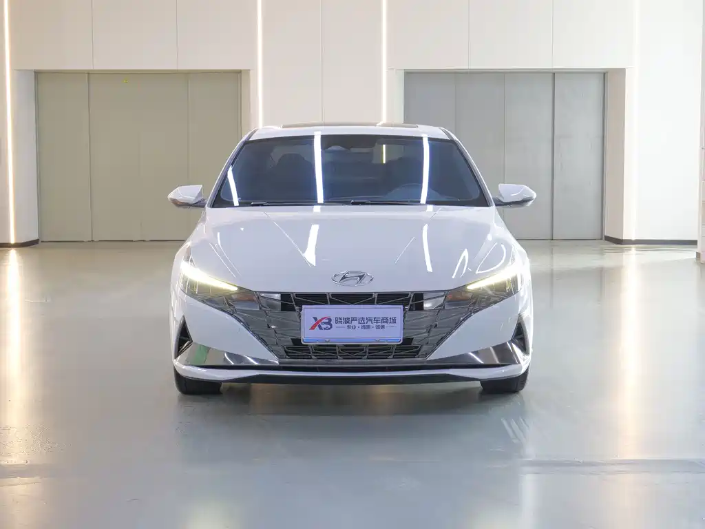 Hyundai Elantra — миниатюра 5