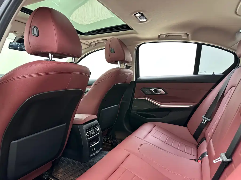 BMW 3 Series — миниатюра 18