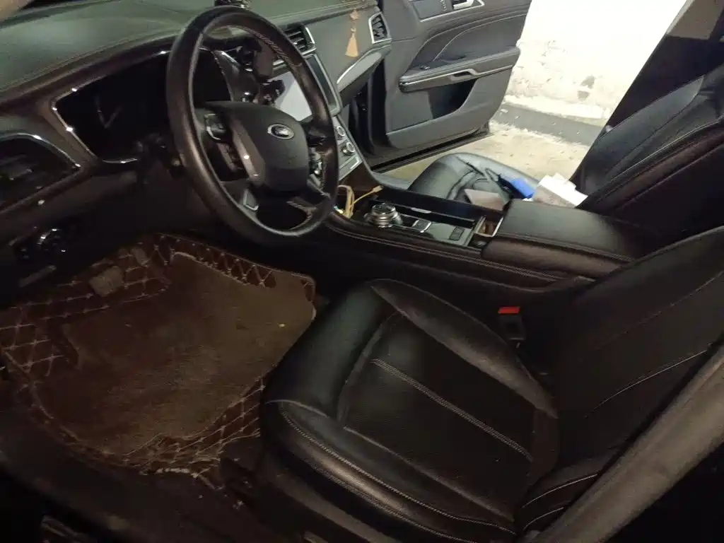 Ford Taurus — миниатюра 16