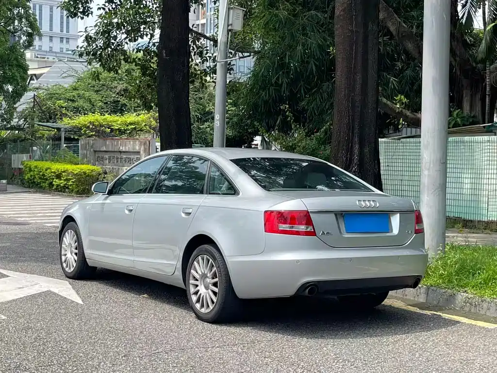 Audi A6L — миниатюра 12