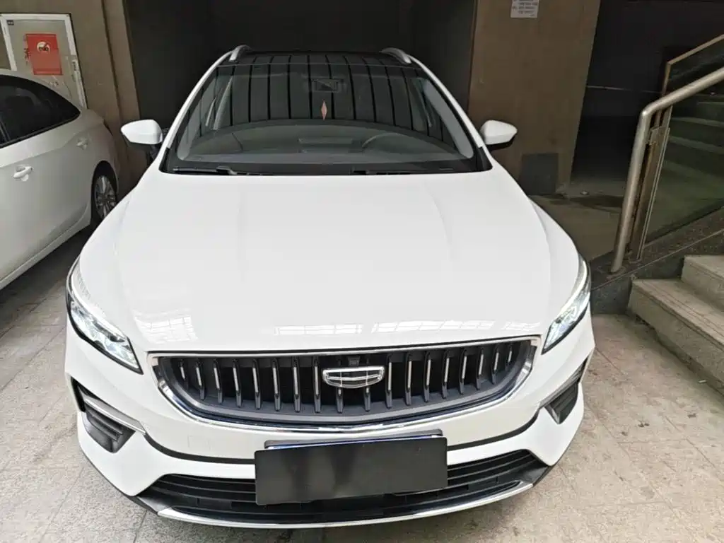 Geely Emgrand S — миниатюра 3