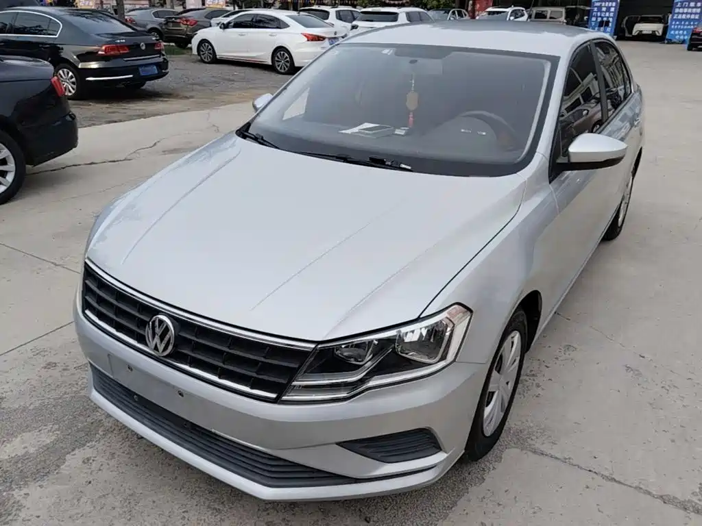 Volkswagen Jetta 2017 1.5L MT Fashion