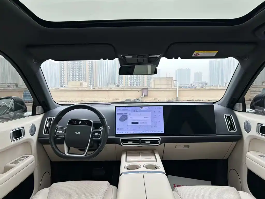 Li Auto IDEAL L6