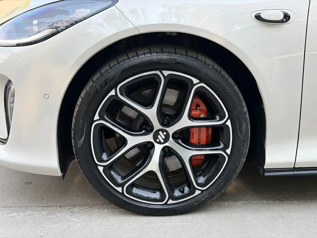 IM Motors L6 2025 Ultra