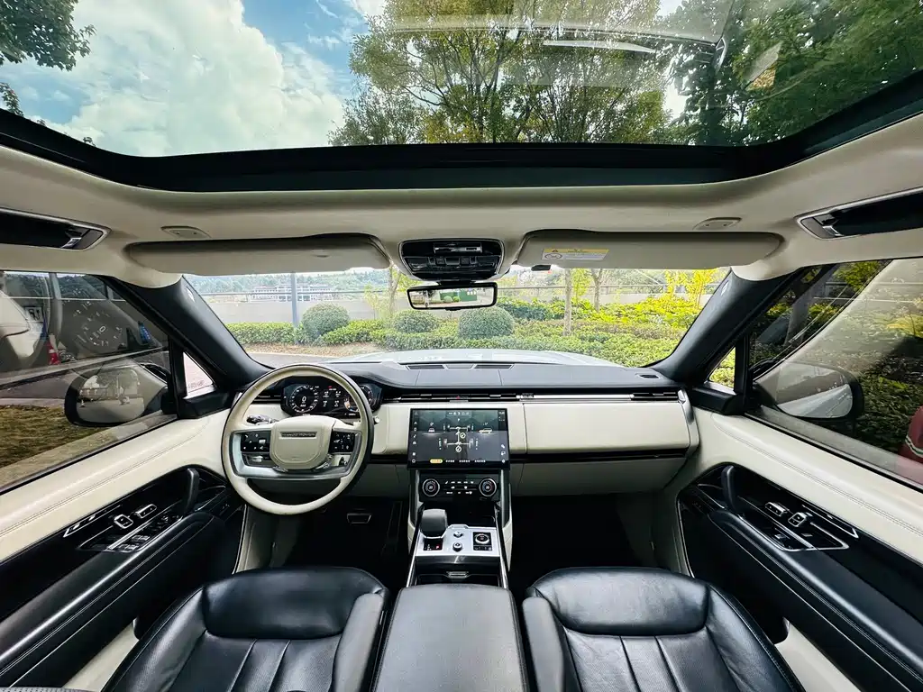 Land Rover Range Rover — миниатюра 4