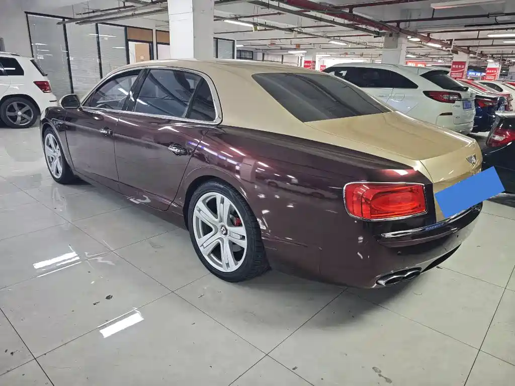Bentley Flying Spur — миниатюра 11