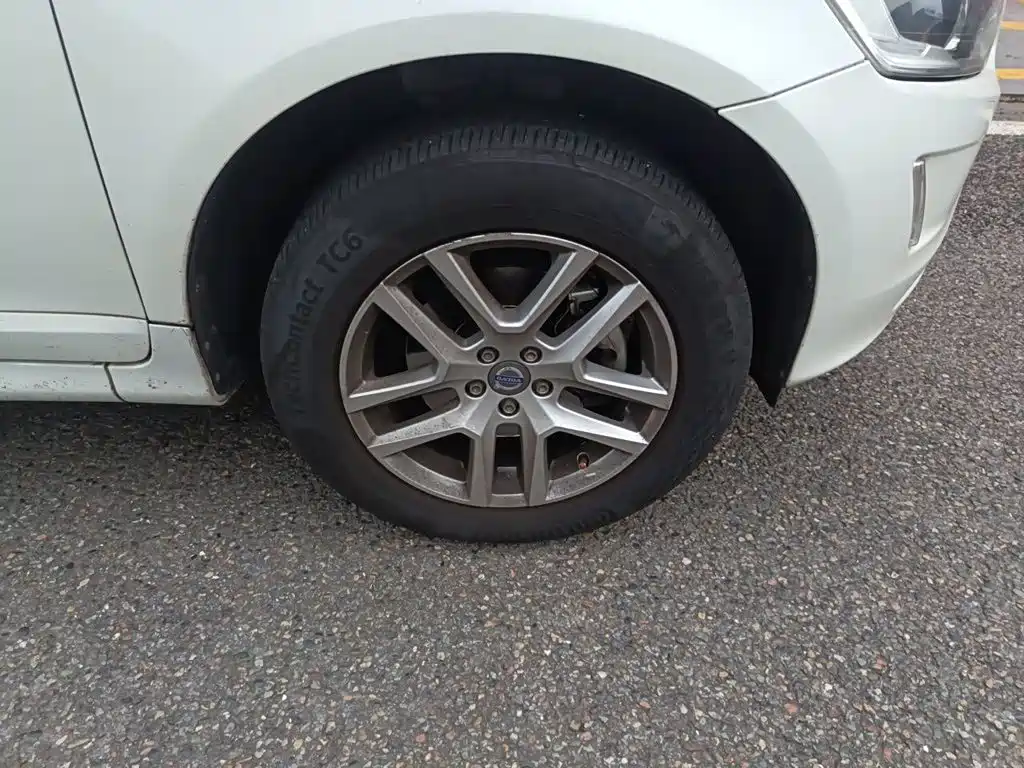 Volvo XC60 — миниатюра 8