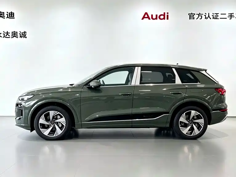 Audi AudiQ6L e-tron — миниатюра 2