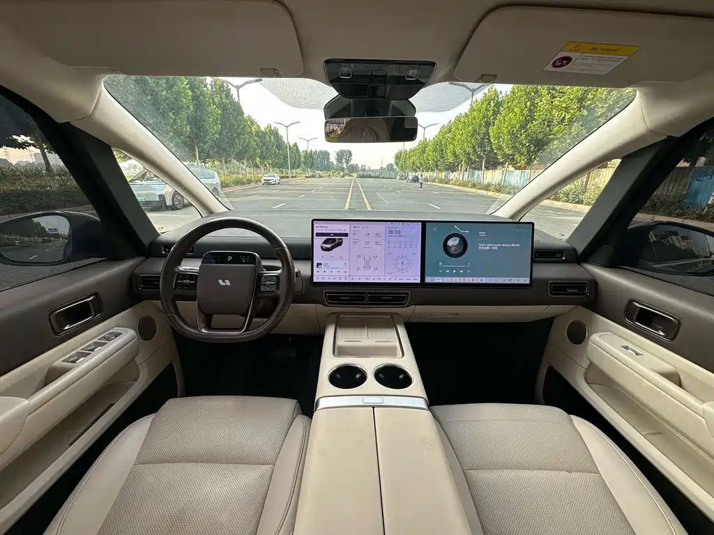 Li Auto Li MEGA — миниатюра 13