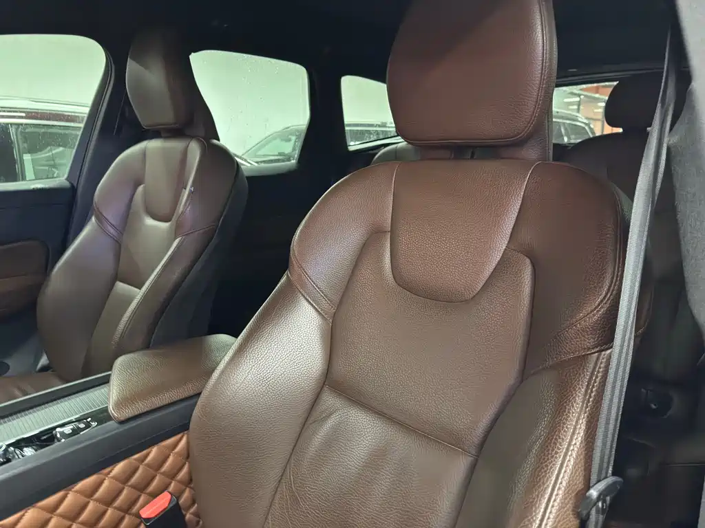Volvo XC60 — миниатюра 7