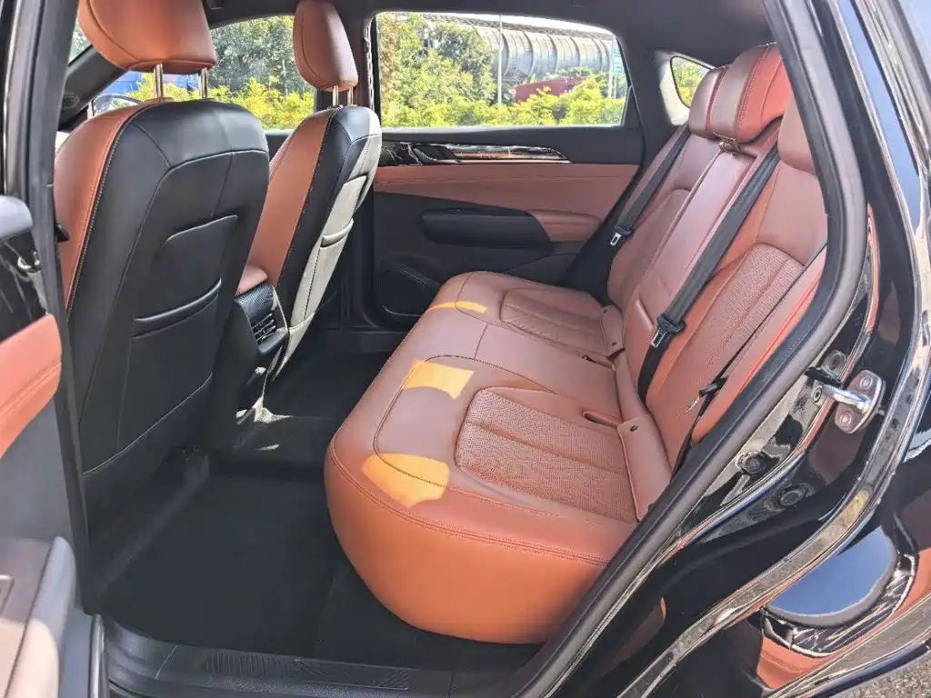 Wuling Xingguang — миниатюра 17