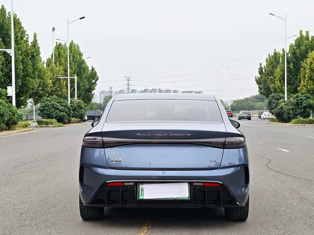 BYD Seal 2023 — фото 9