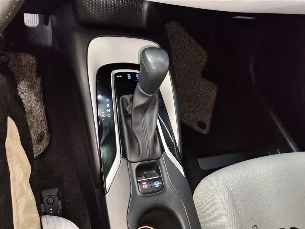 Toyota Corolla Levin 2019 185T CVT Luxury VI