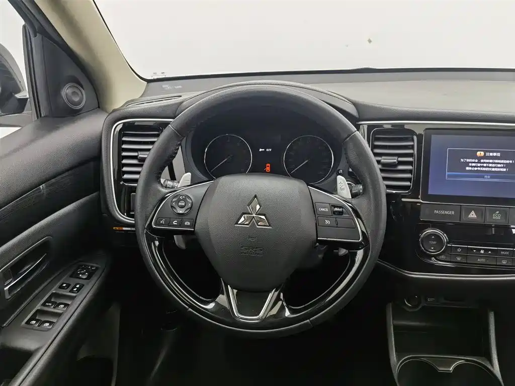 Mitsubishi Outlander — фотографии объявления, Фото 11