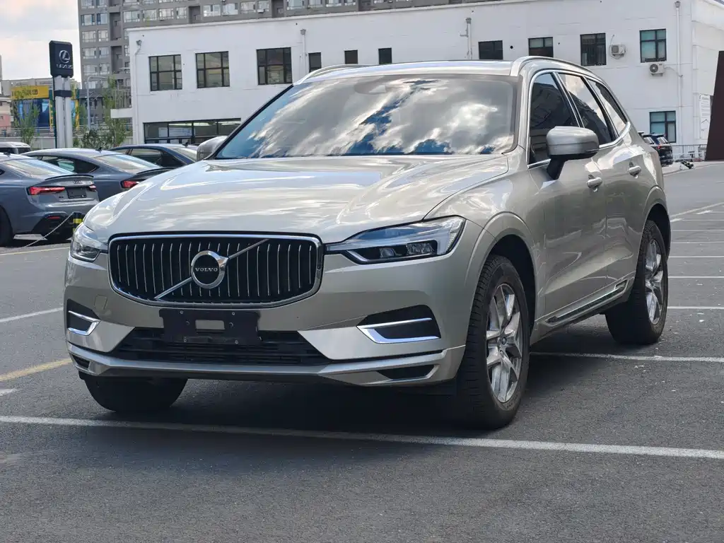 Volvo XC60 2019