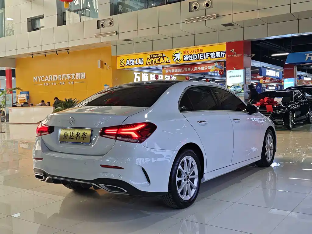Mercedes-Benz A-Class A 2021 A 200 L Sport Fashion