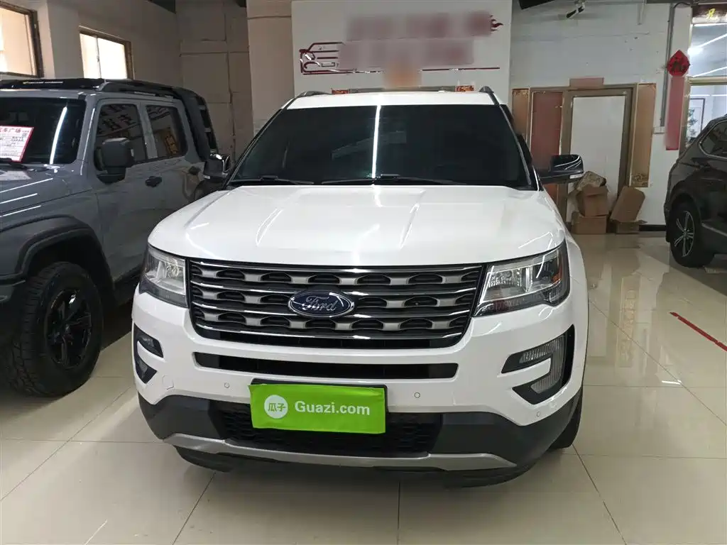 FORD EXPLORER