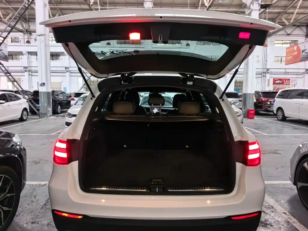 Mercedes-Benz GLC — миниатюра 19
