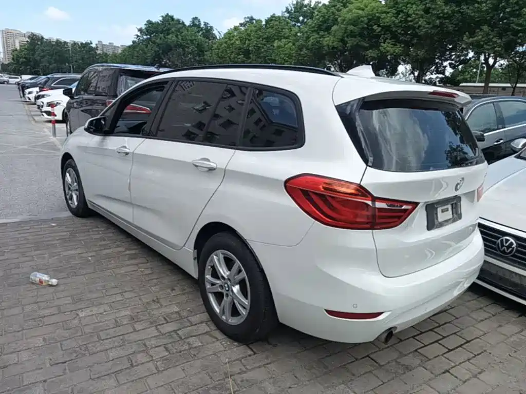 BMW 2 Series Gran Tourer — миниатюра 5