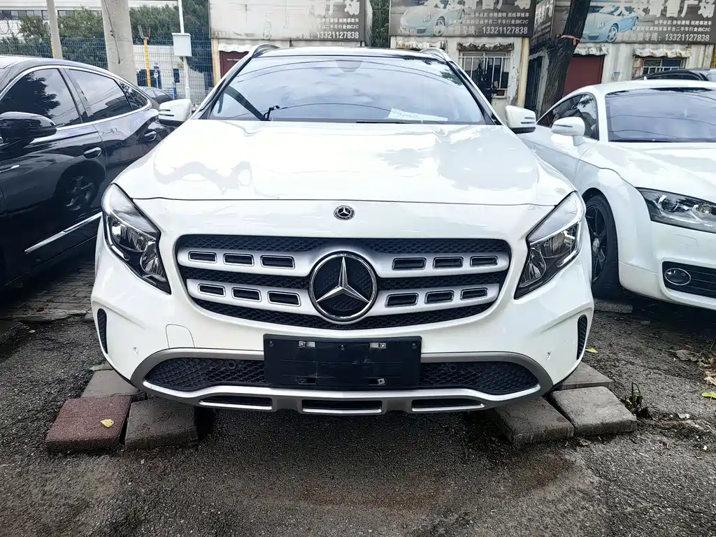 Купить Mercedes-Benz GLA