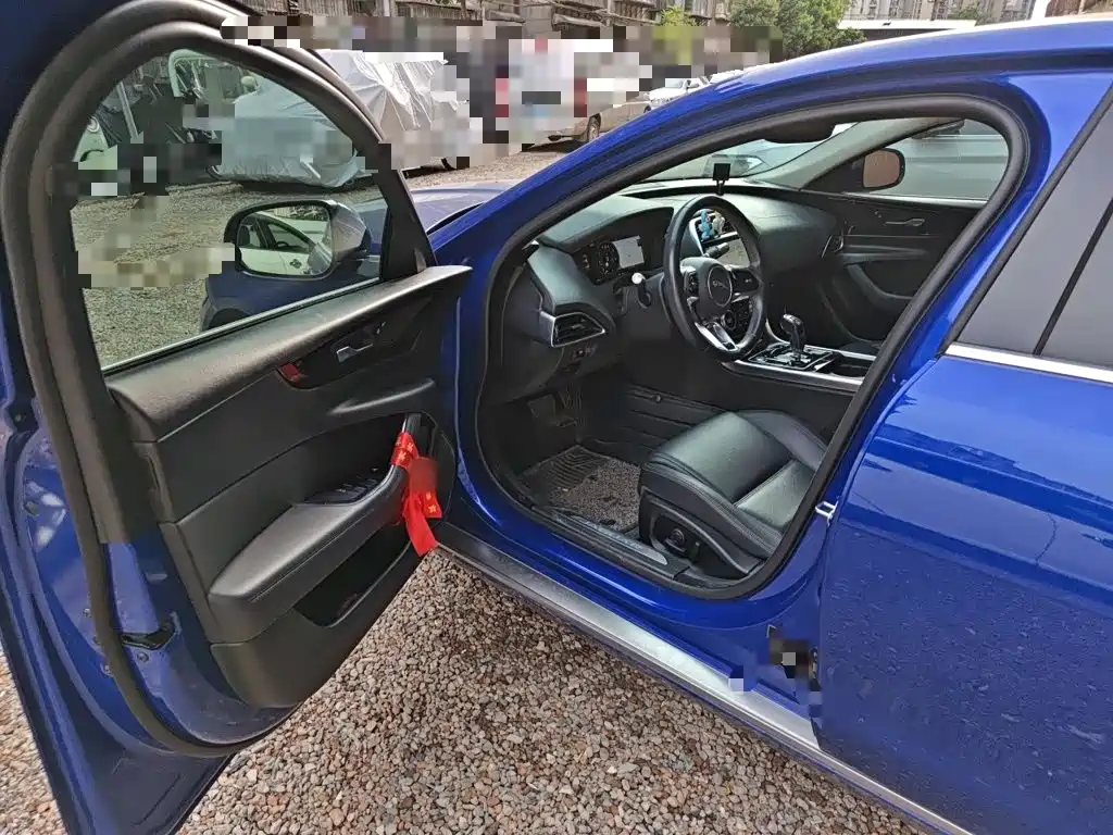 Jaguar XEL — миниатюра 17