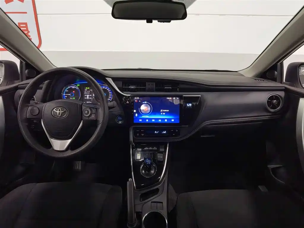 Toyota Corolla E+ E+ 2019 1.8L E-CVT Lead